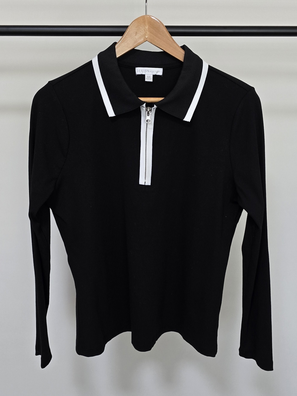 Design History Black Long-Sleeve Polo Top with White Trim